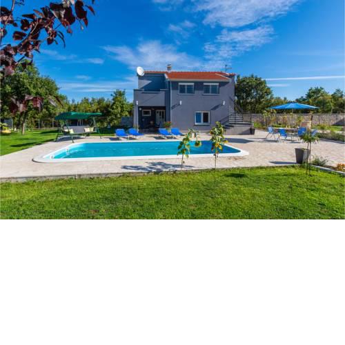 Four-Bedroom Holiday Home in Turjaci