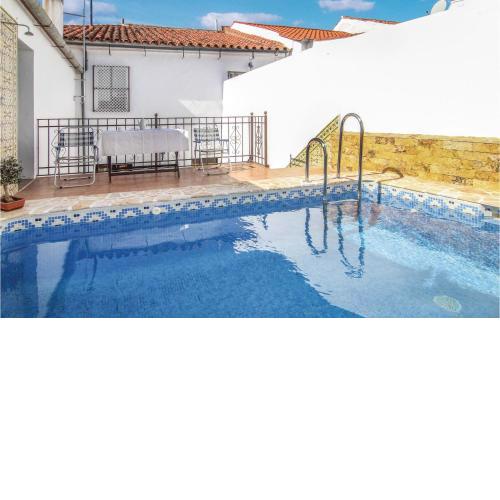 Four-Bedroom Holiday Home in Villaviciosa de Cordob