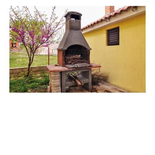 Four-Bedroom Holiday home Krusevo with Sea View 05