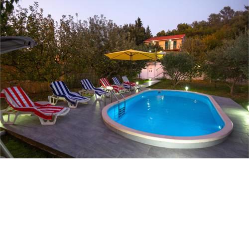Four-Bedroom Holiday home Kucice with a Fireplace 09