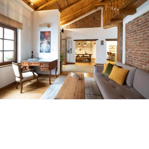 Four Season Maison