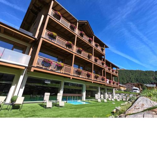 Francesin Active Hotel