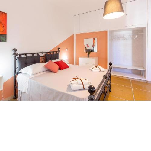 Frank's and Art Love Apartments