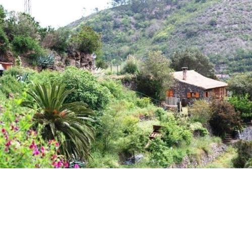 Freistehendes Ferienhaus in La Palmita mit Grill, Terrasse und Garten