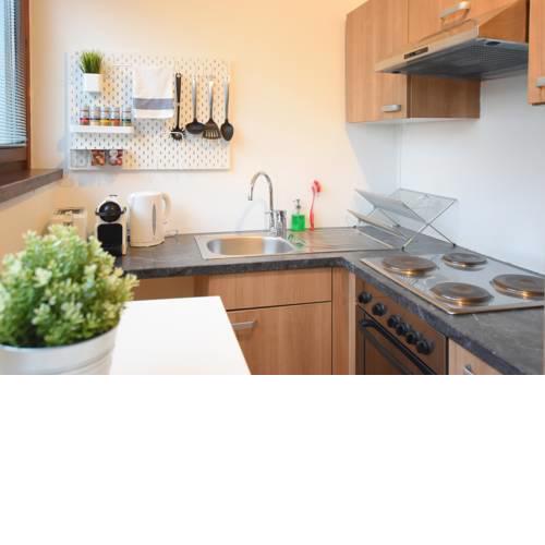 Friendly 5-Bed Apartment - Center walking distance