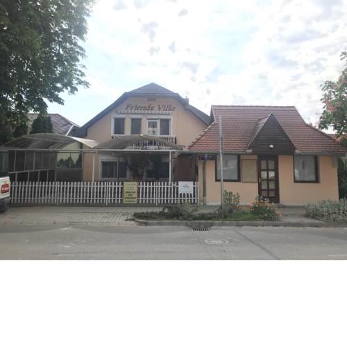 Friends Villa Apartments
