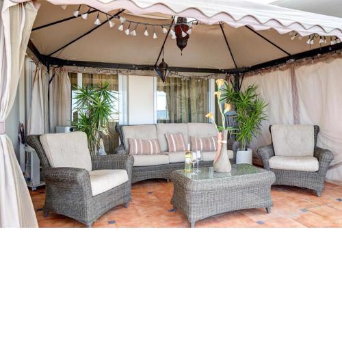 Frontline Beach Apartment - Sinfonia del Mar