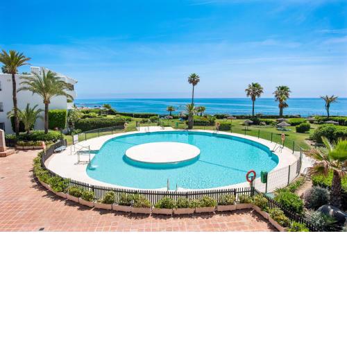 Frontline Beach Apartment Miraflores