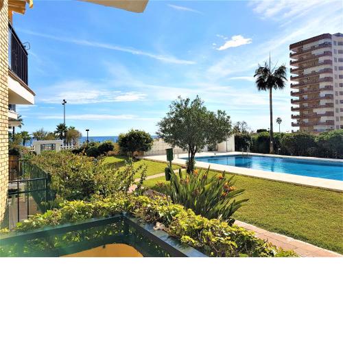 Fuengirola playa beachfront