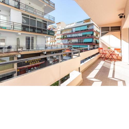 Fuengirola Puerto Apartment by GHR Rentals