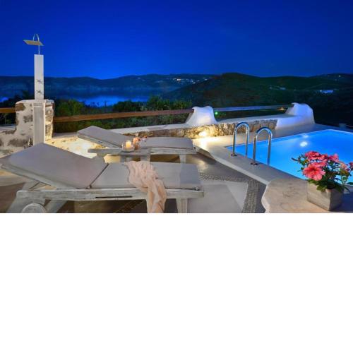 Fulfill your Holiday Dreams at Panormos Beach