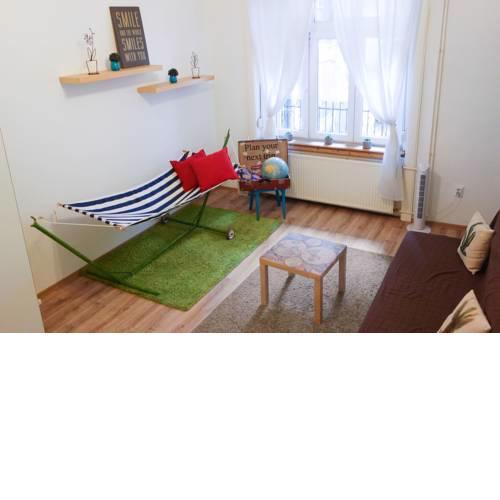 **Full apartment** CENTRAL check-in anytime after 3pm