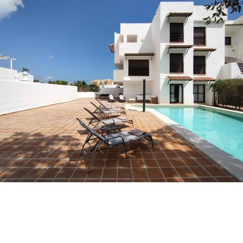 Full apartment with private pool