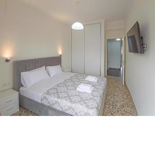 Fully renovated apartment close to the bus station and the city center!