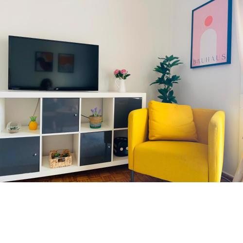 Funky Central Apt