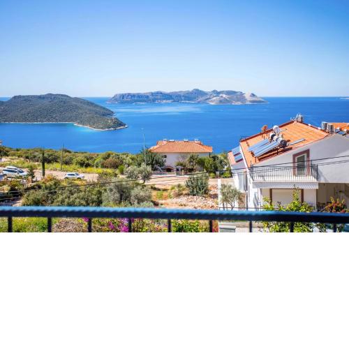 Furnished Cozy Flat with Wide Sea View in Kas