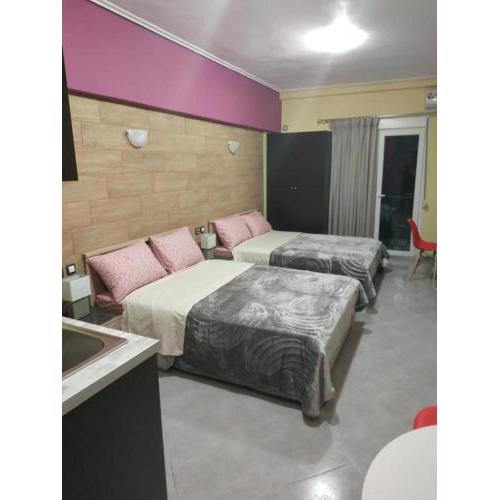 G M 2 ROOMS KENTRO in the heart of the city