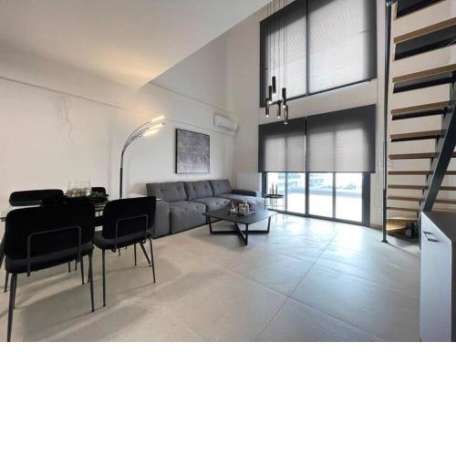 G1 - Stylish Maisonette near Marina Flisvos