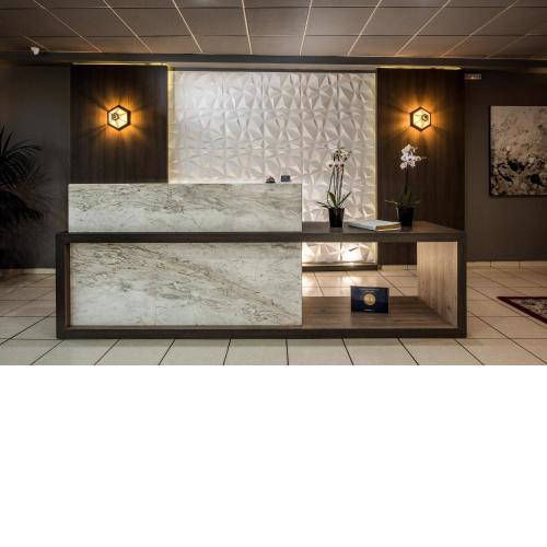 Galaxy Hotel