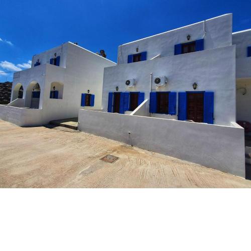 Galini Apartments Sikinos Travel