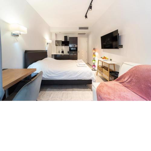 Galleries Elegant Suites