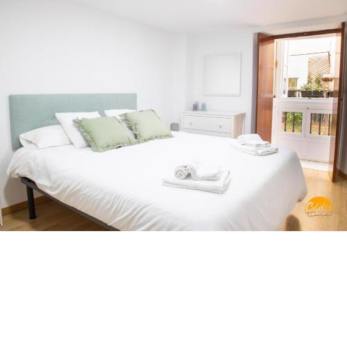 Gallery Home by Cádiz Time Apartments