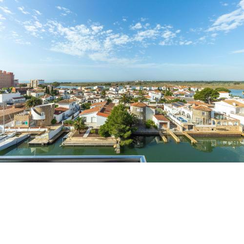 Garbi APARTMENT 5 5