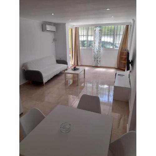 García Noblejas - Apartamento en Málaga