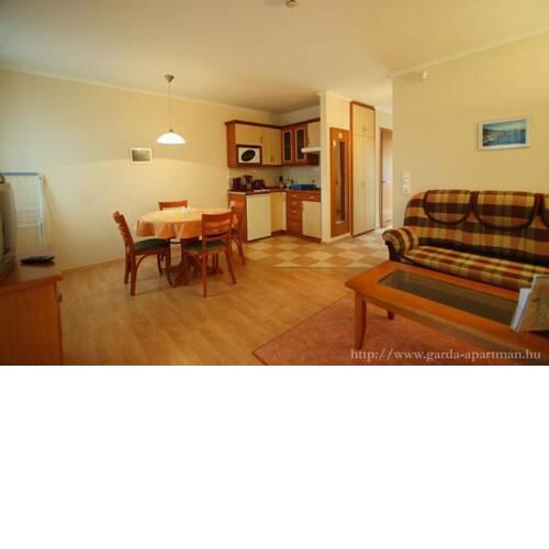Garda Apartmanház