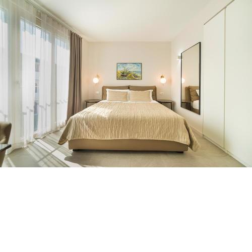 Garda Room