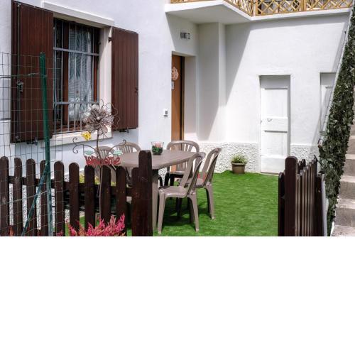 Gardaland Holiday Home*****
