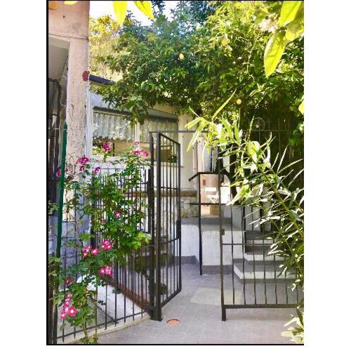 GARDEN HOUSE Apartments in Naples