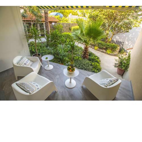 Garden Residence
