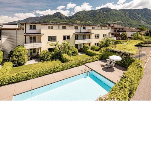 Garden Residence