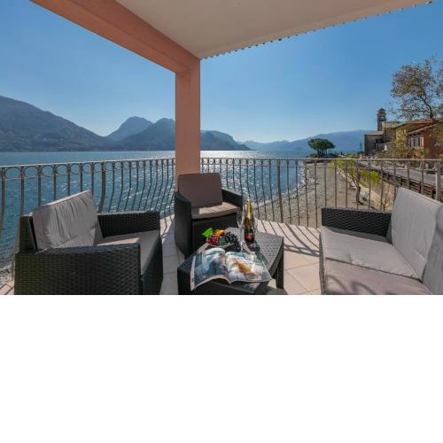 Garibaldi Lake view Apartments