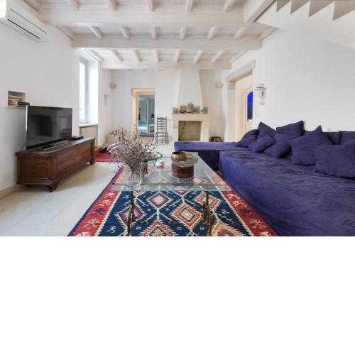 Garibaldi Luxury