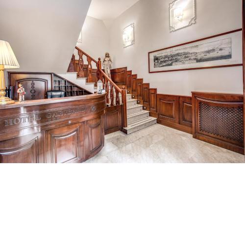 Garibaldi Suite
