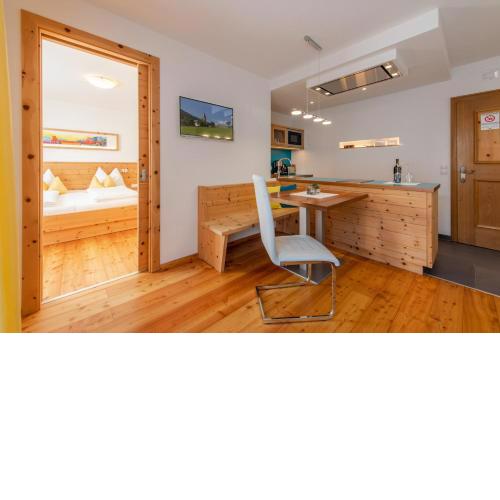 Garni Appartements Almrausch