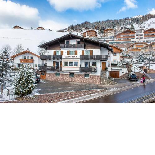Garni Hotel Max