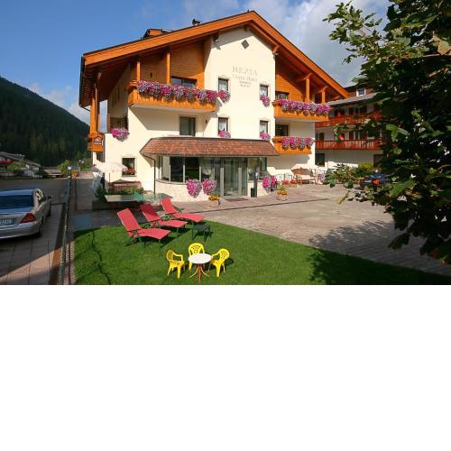 Garni Hotel Rezia