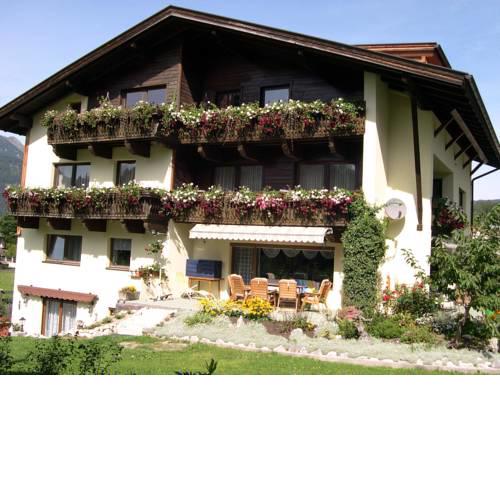 Gästehaus Schoeneweiß
