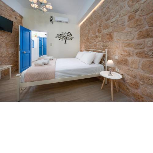 gdk house in the heart of Aegina