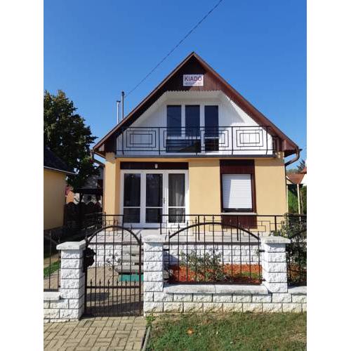 Gemütliches Ferienhaus in Gunaras