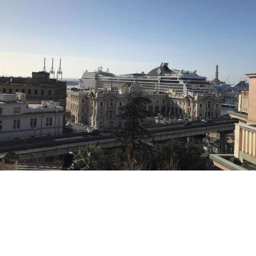 Genova at your fingertips