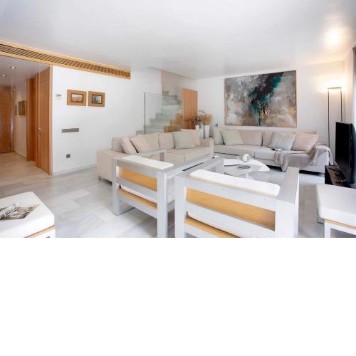 Genteel Home Guadalvillas