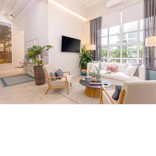Genteel Home Plaza del Obispo