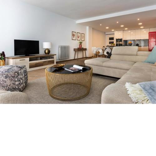 Genteel Home Tablas