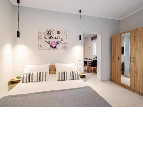 George Apartment