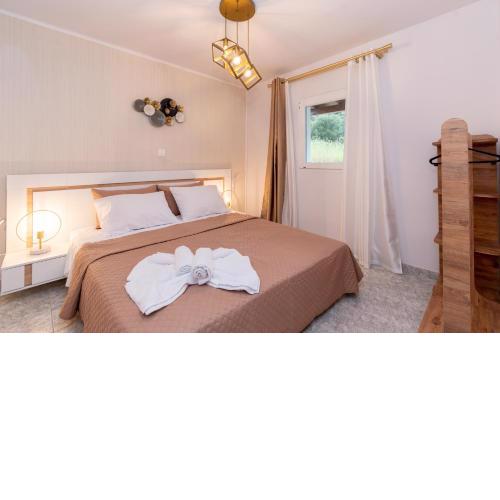 George's sea view apartment