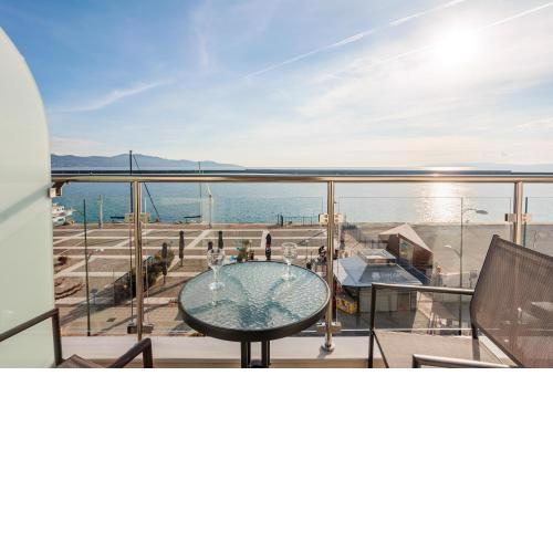 Georgia seaview apartment B2